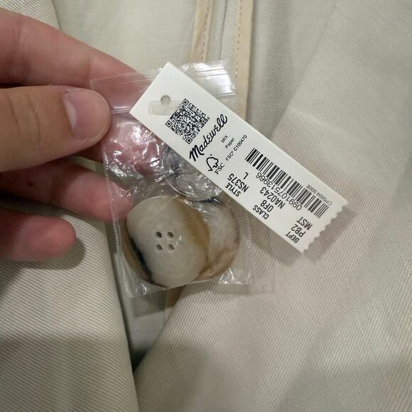 NWT Madewell Belted Trench Coat in Drapey Twill Muted Stone Chic Size Large - Picture 7 of 7